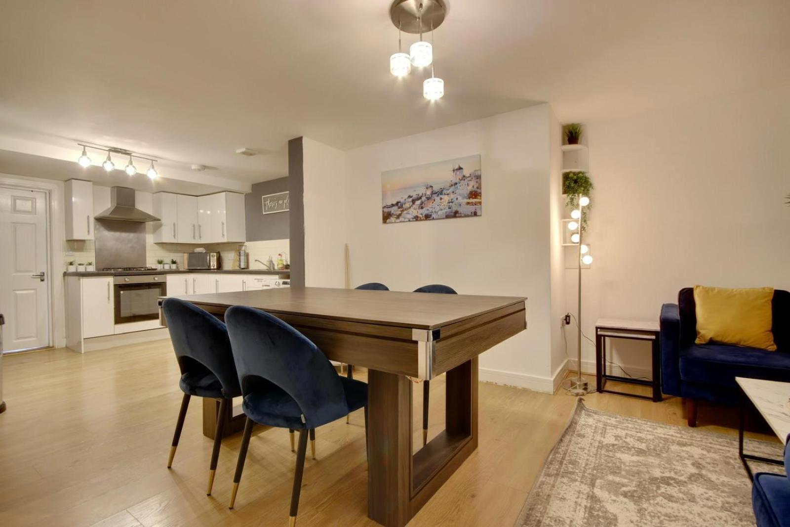 Southsea Getaway Apartment With Pool Table And Hot Tub Портцмаус Экстерьер фото